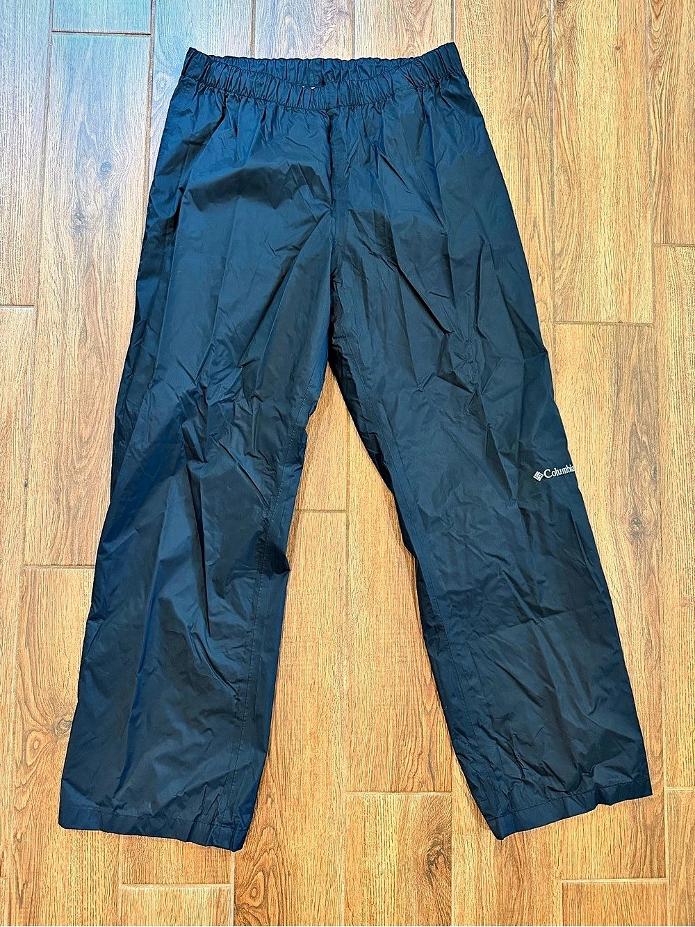 Columbia mens Large 32” inseam Black Omni-Tech waterproof Pants